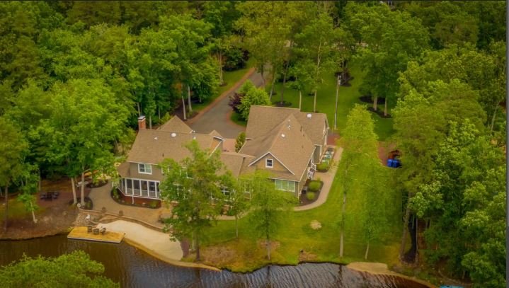 The Rise of Drone Videos in Real Estate Marketing